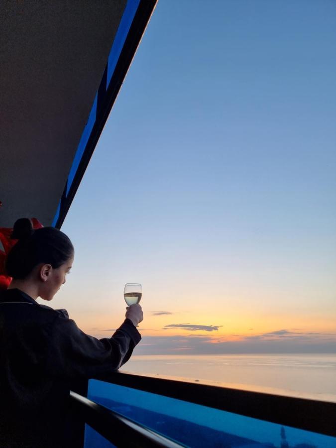 באטומי Orbi City Sea View מראה חיצוני תמונה